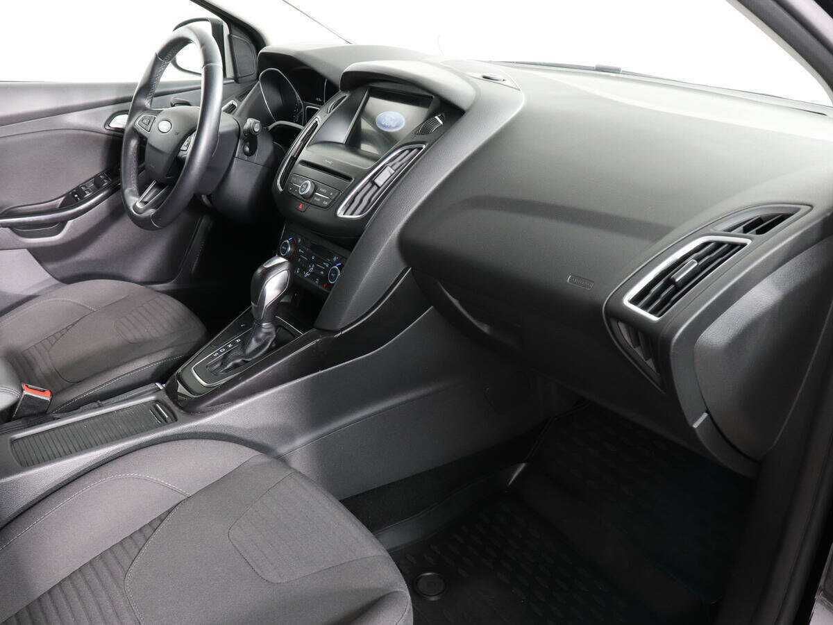 Ford Focus б/у, 2017, Автоматическая. Фото: #9