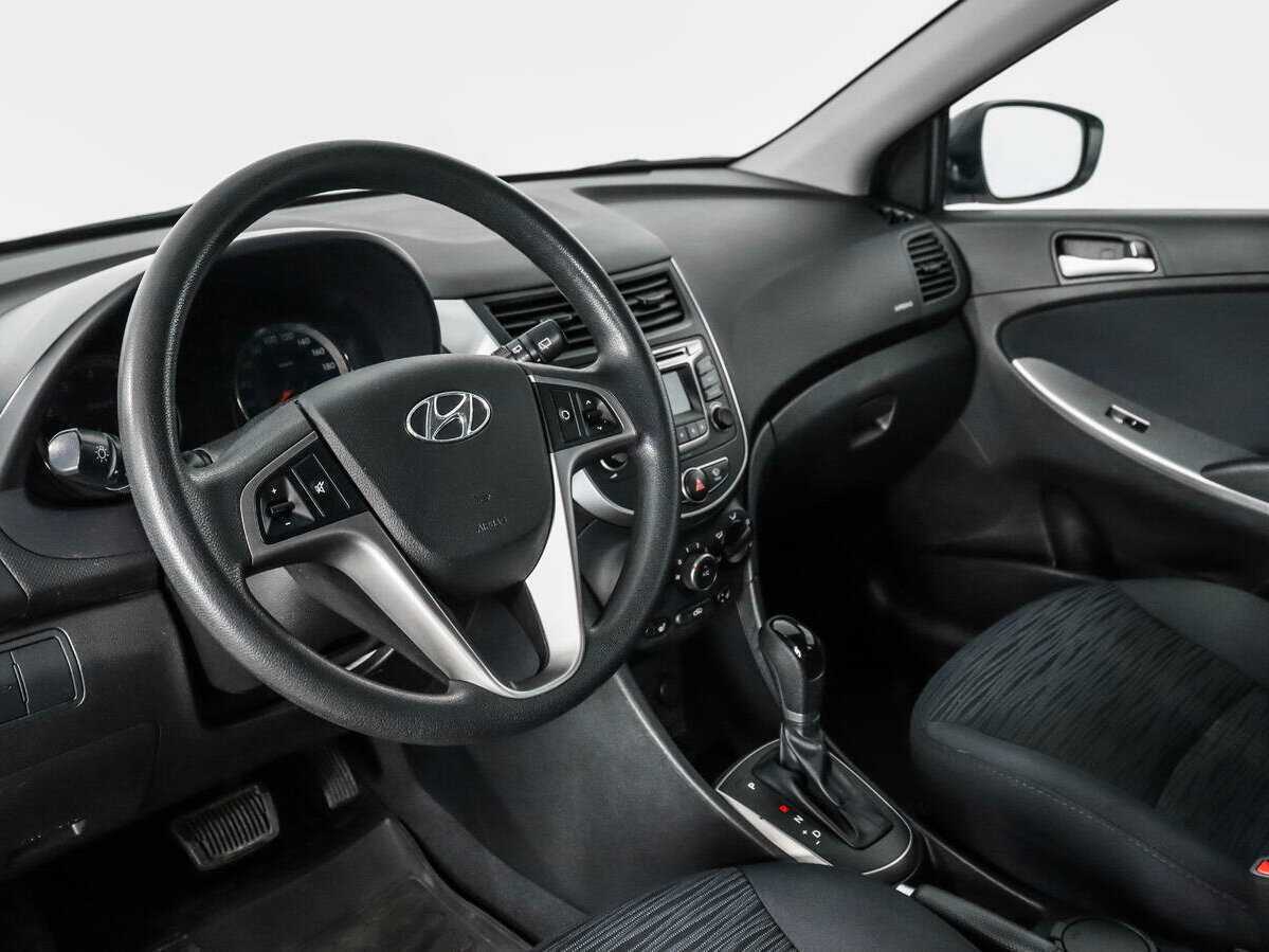 Хендай Солярис б/у, 2015, Автоматическая. Фото: #8