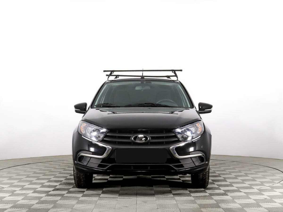 Лада (ВАЗ) Гранта б/у, 2023, Механическая. Фото: #1