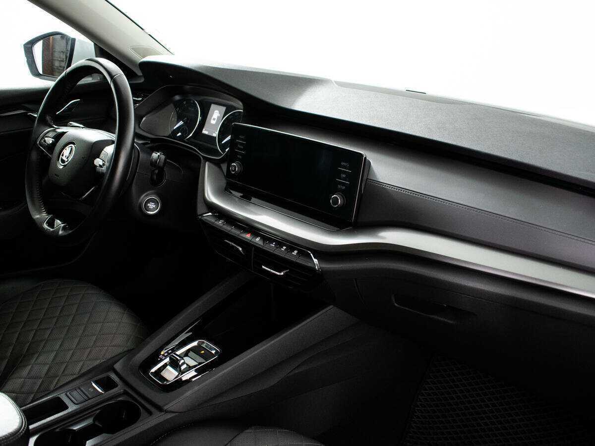 Skoda Octavia б/у, 2021, Роботизированная. Фото: #8