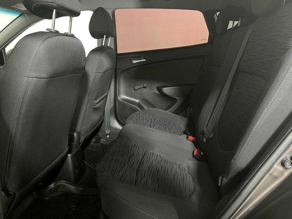 Hyundai Solaris б/у, 2016, Автоматическая. Фото: #9