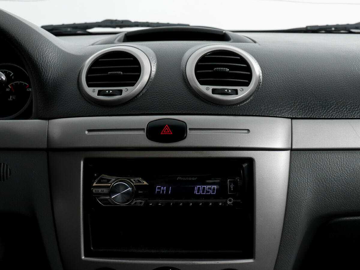 Шевроле Лачетти б/у, 2012, Механическая. Фото: #12