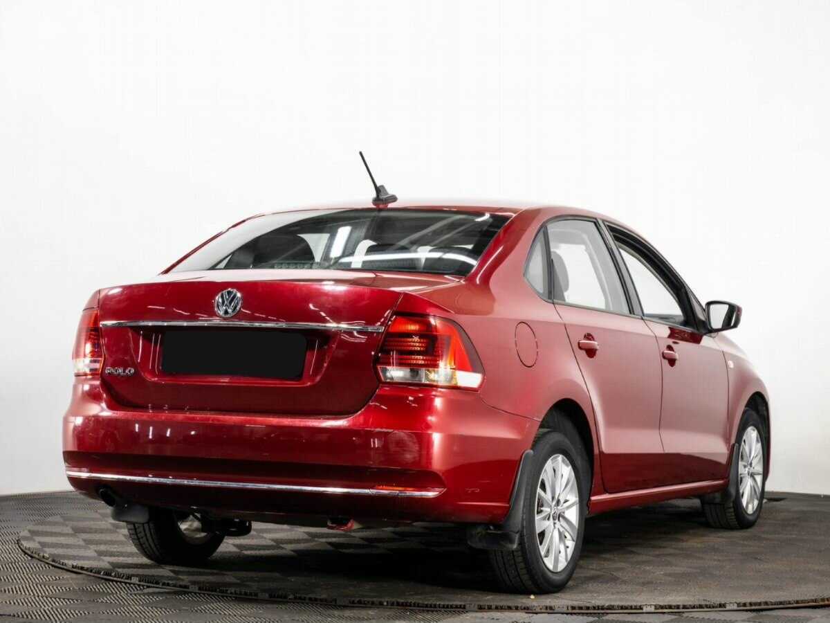 Фольксваген Поло б/у, 2017, Автоматическая. Фото: #1