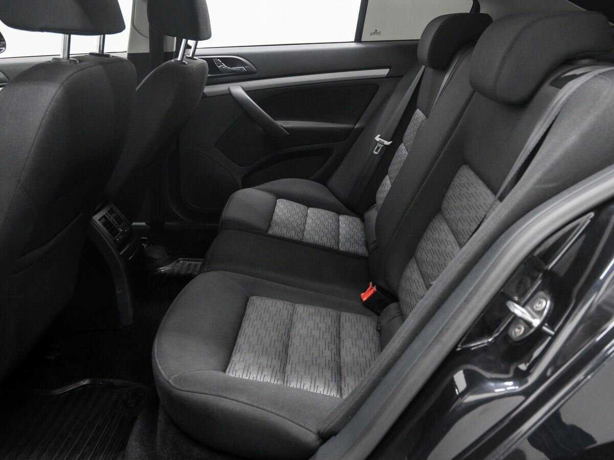 Шкода Октавия б/у, 2012, Роботизированная. Фото: #10