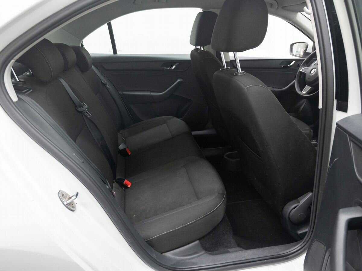 Шкода Рапид б/у, 2015, Автоматическая. Фото: #9