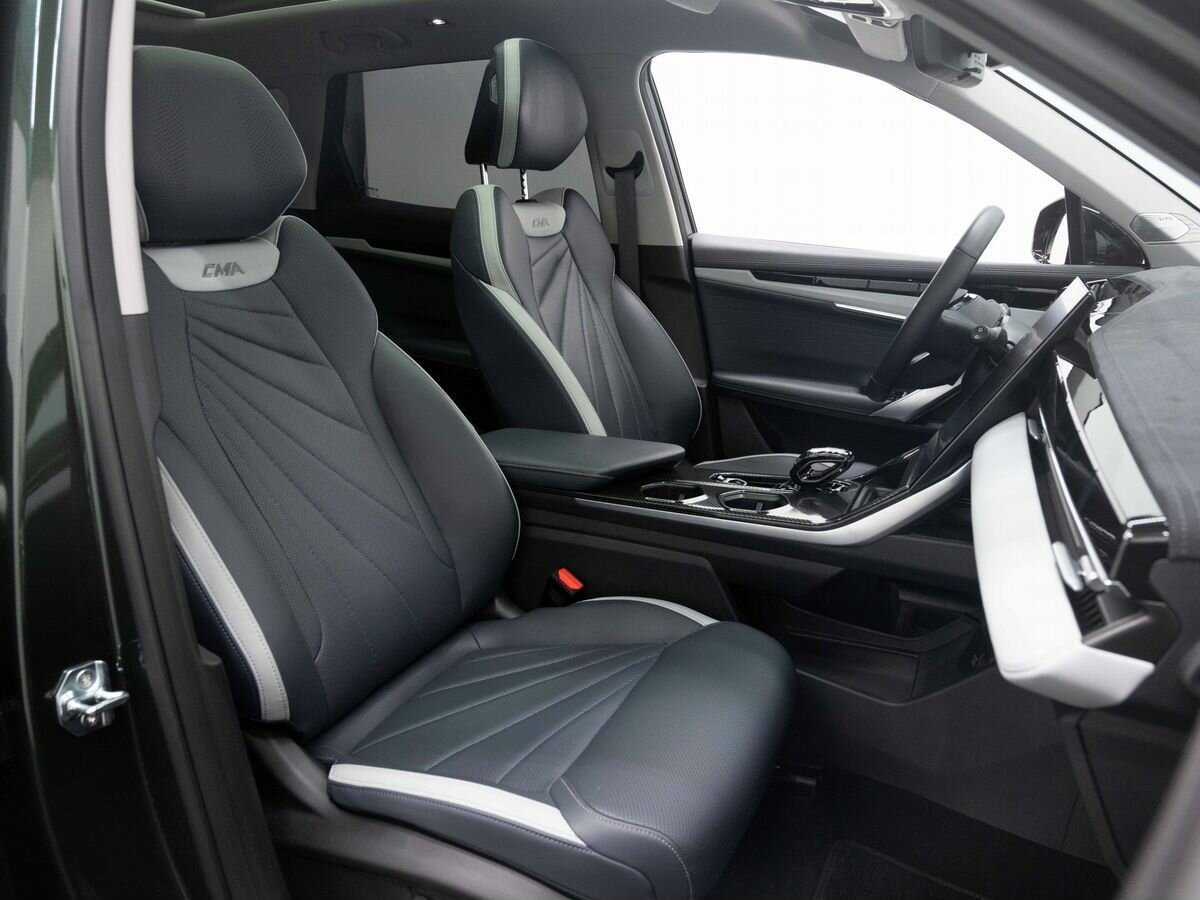 Geely Atlas б/у, 2023, Роботизированная. Фото: #13