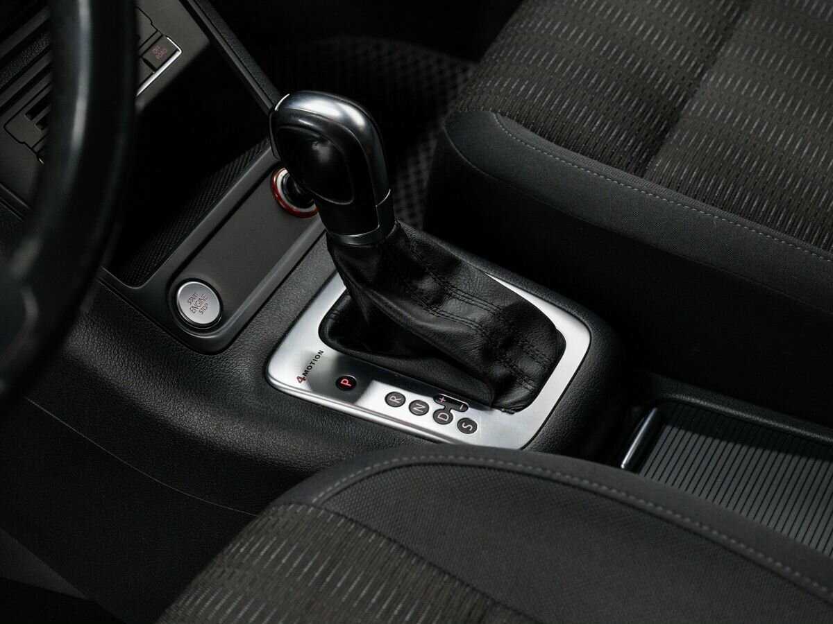 Фольксваген Тигуан б/у, 2013, Автоматическая. Фото: #17