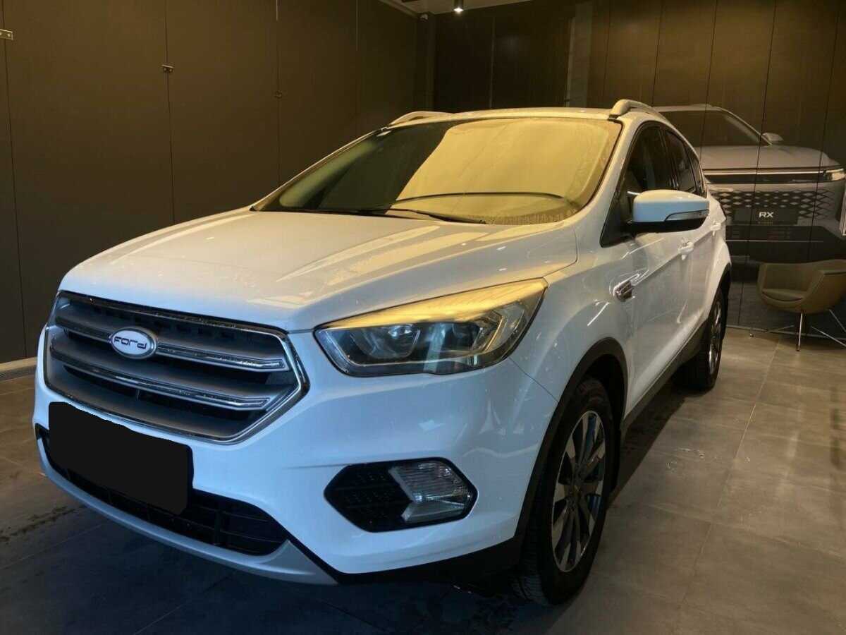Ford Kuga б/у, 2018, Автоматическая. Фото: #1