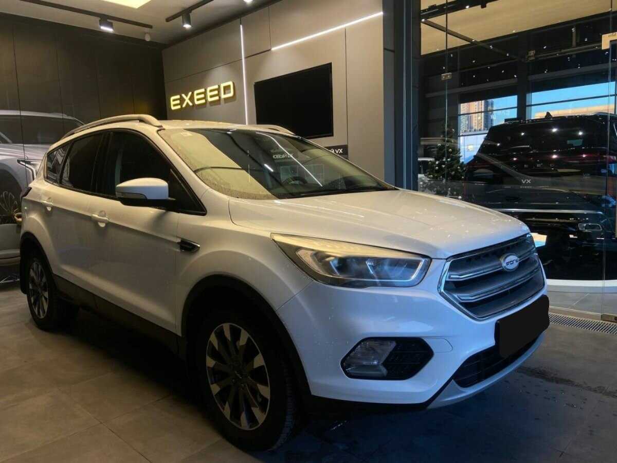 Ford Kuga б/у, 2018, Автоматическая. Фото: #2
