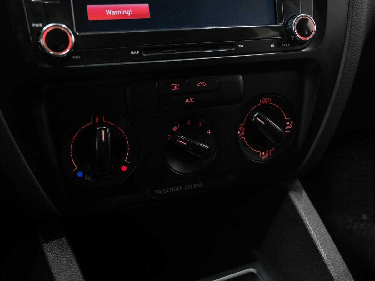 Фольксваген Джетта б/у, 2013, Автоматическая. Фото: #16