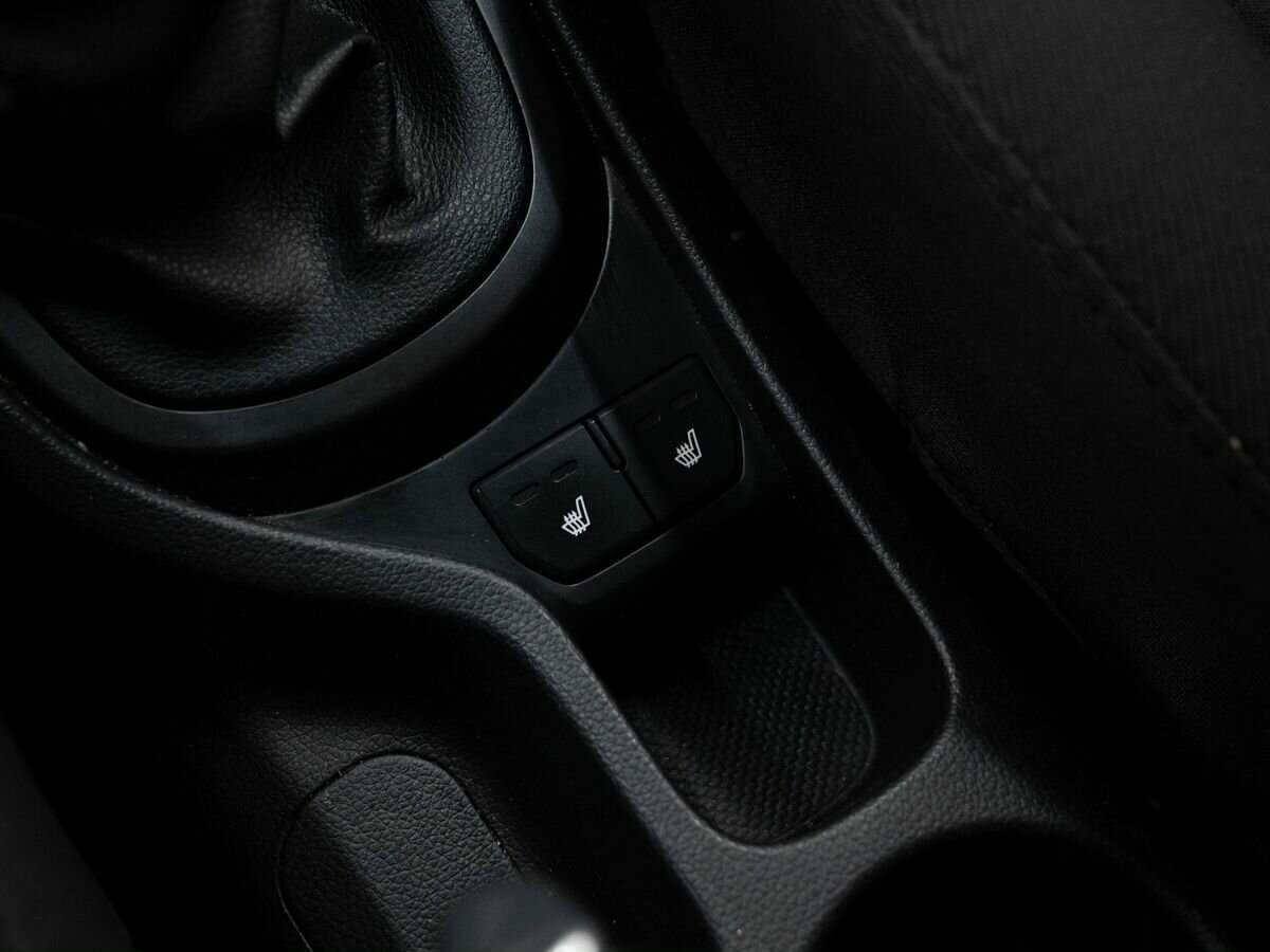 Киа Рио б/у, 2015, Механическая. Фото: #18