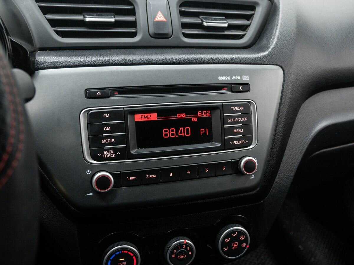 Киа Рио б/у, 2015, Механическая. Фото: #20