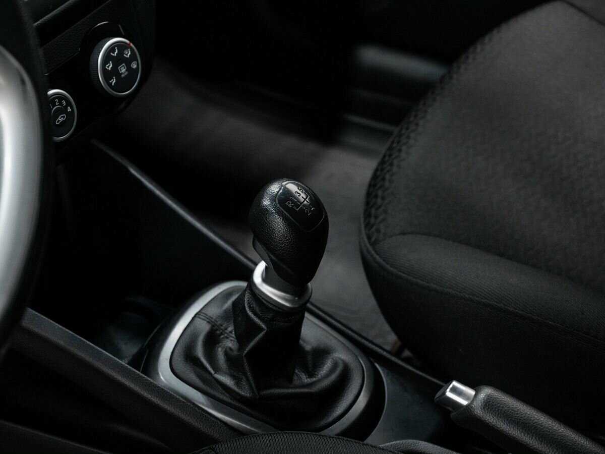 Киа Рио б/у, 2015, Механическая. Фото: #15