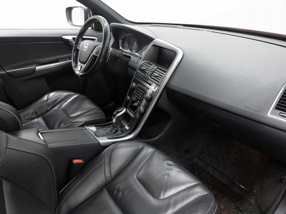 Volvo XC60 б/у, 2014, Автоматическая. Фото: #11
