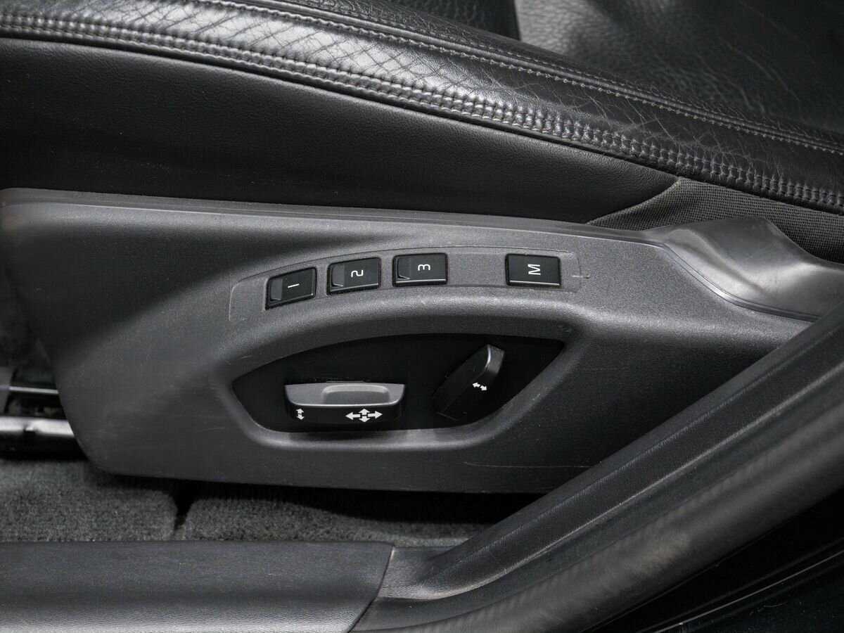 Volvo S60 б/у, 2013, Автоматическая. Фото: #17