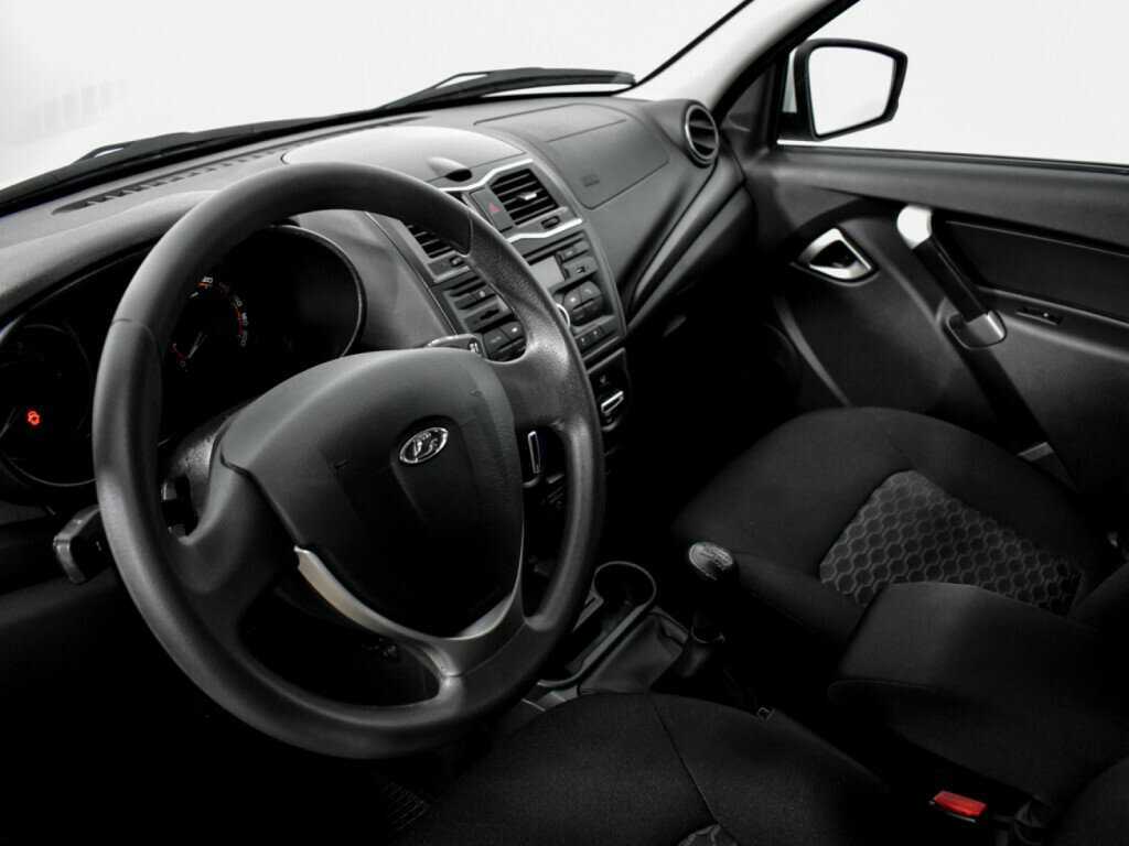 Лада (ВАЗ) Гранта б/у, 2020, Механическая. Фото: #8