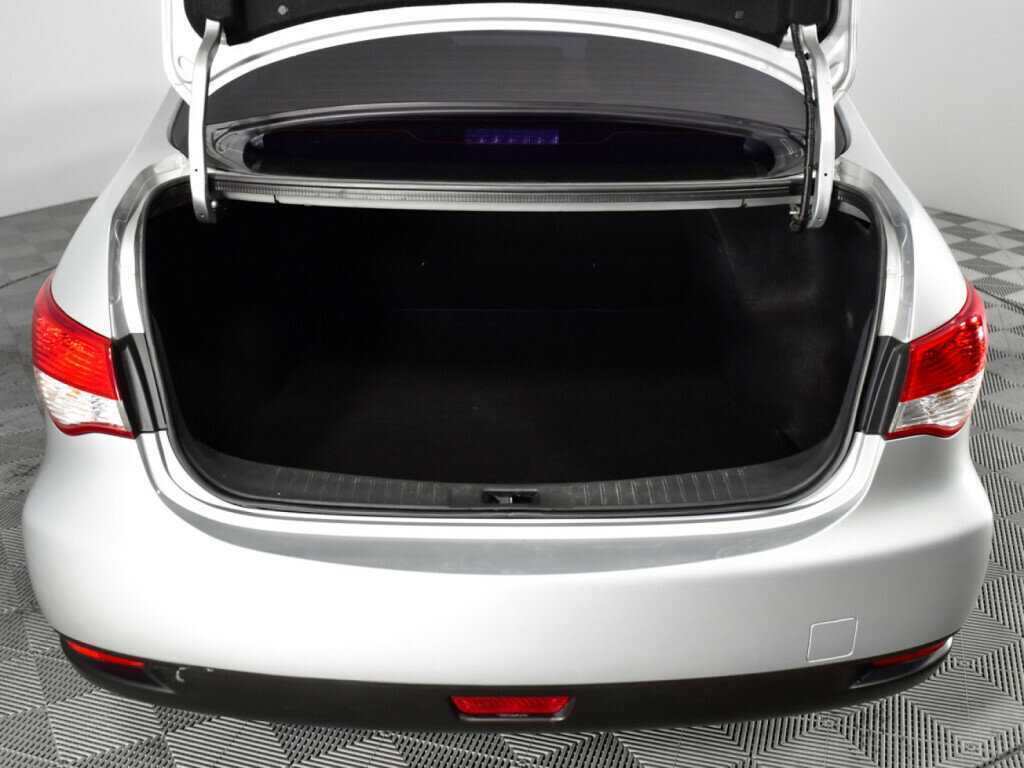 Ниссан Альмера б/у, 2013, Механическая. Фото: #11