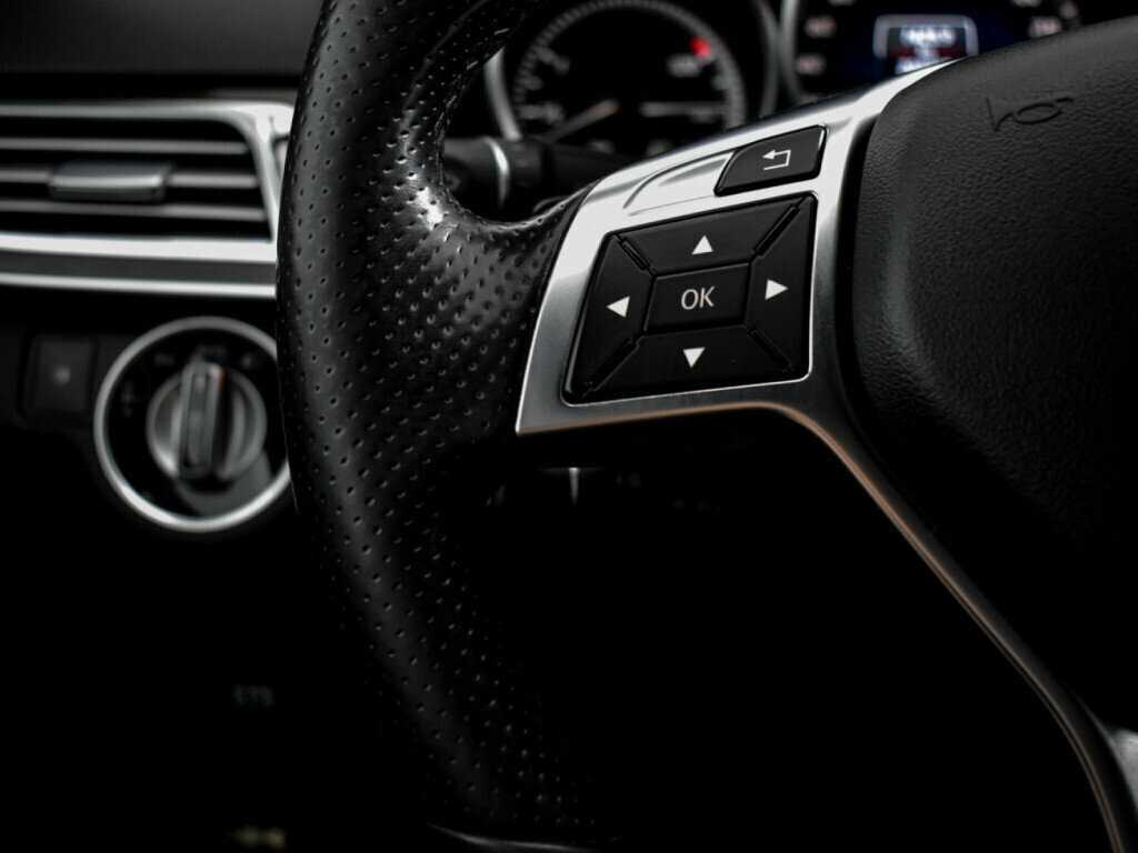 Mercedes-Benz E-Класс б/у, 2015, Автоматическая. Фото: #16