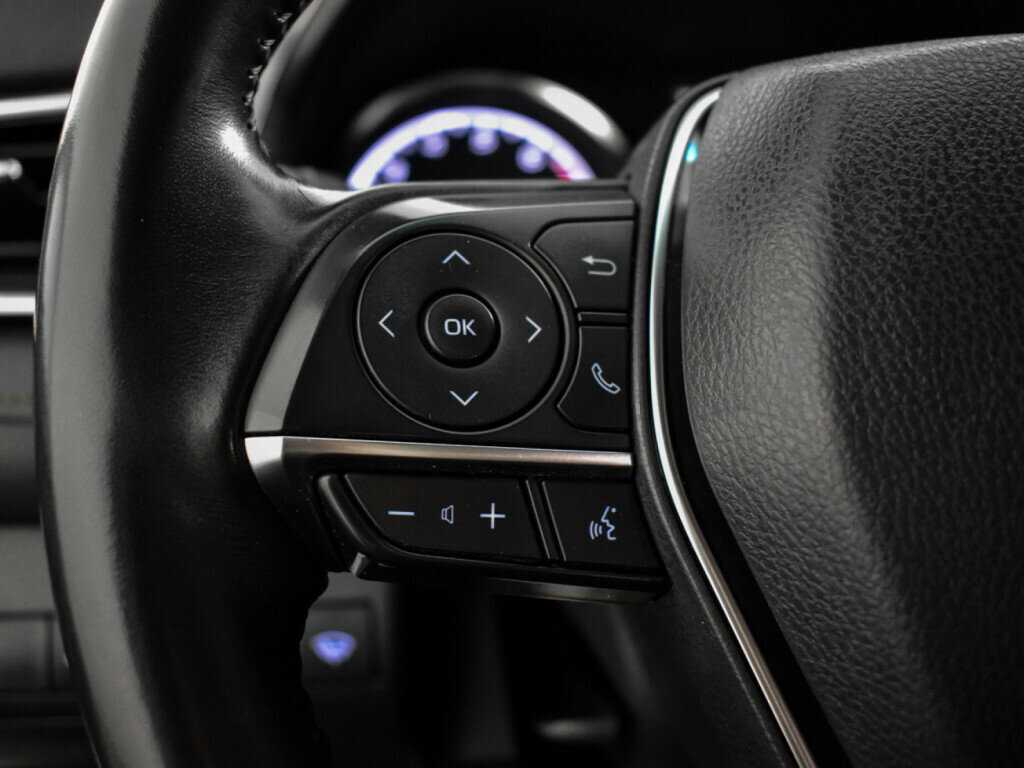 Тойота Камри б/у, 2018, Автоматическая. Фото: #15