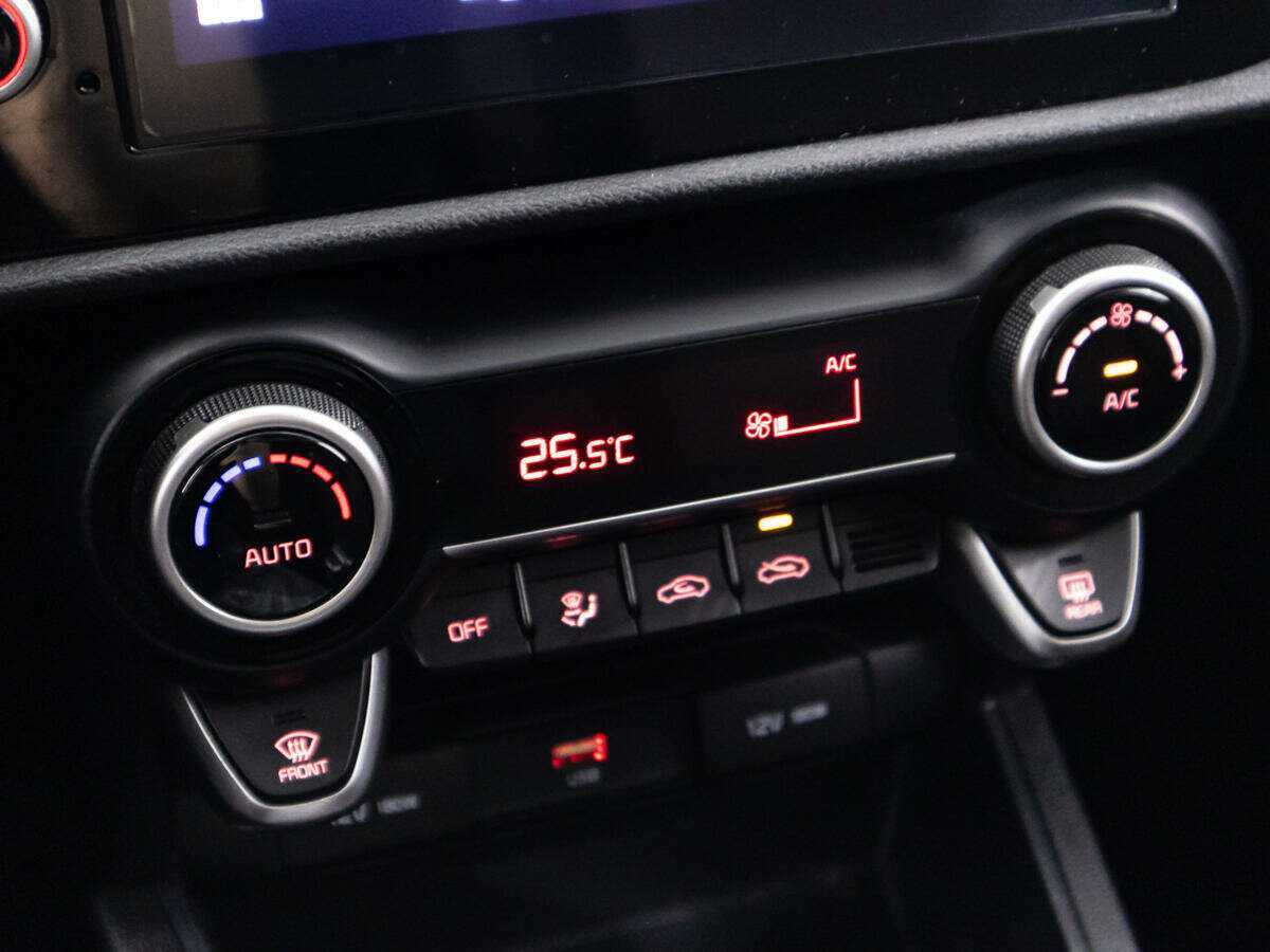 Киа Рио б/у, 2021, Автоматическая. Фото: #18