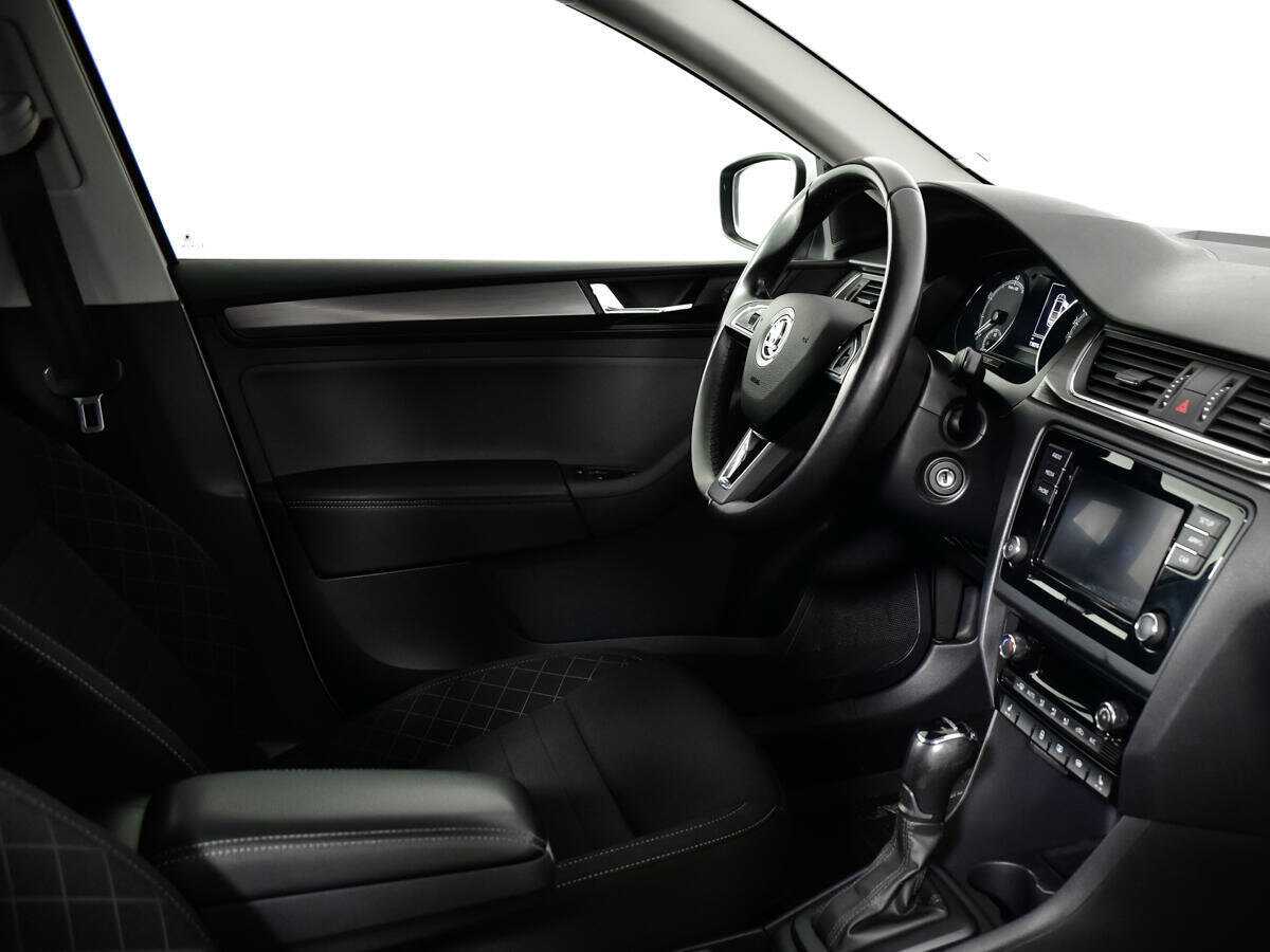 Skoda Rapid б/у, 2018, Роботизированная. Фото: #8