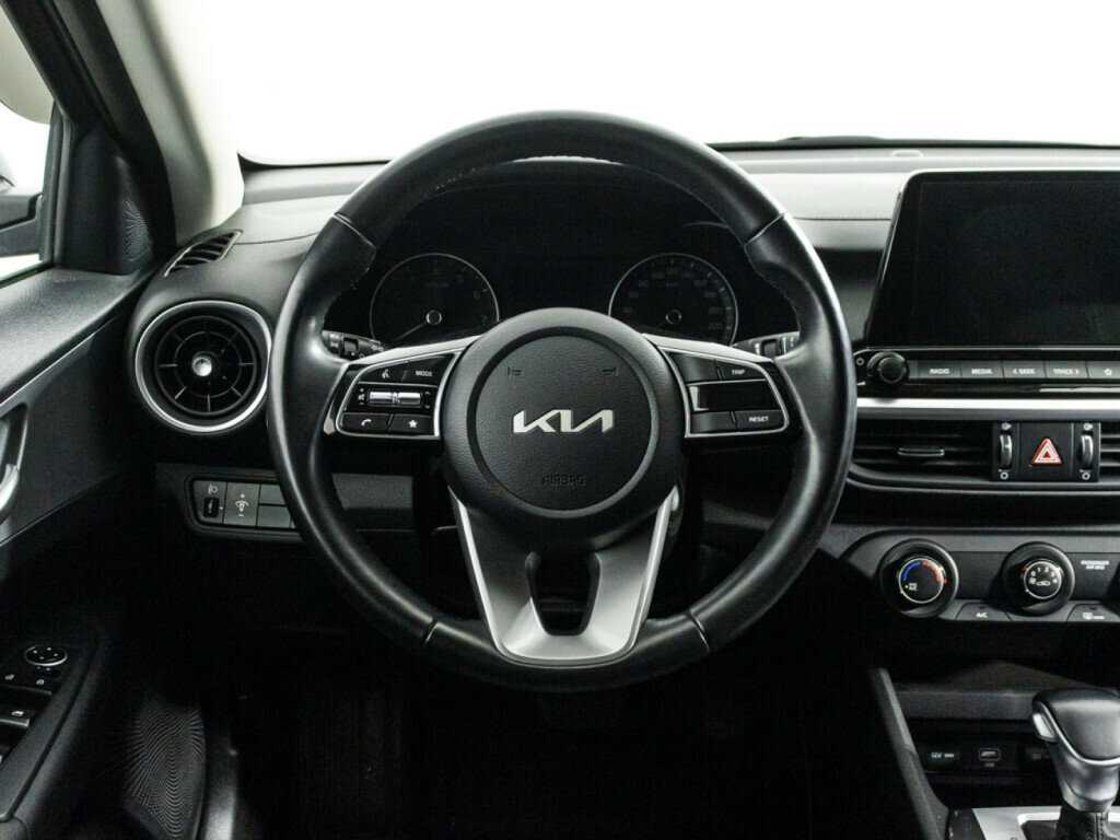 Kia Cerato б/у, 2022, Автоматическая. Фото: #18