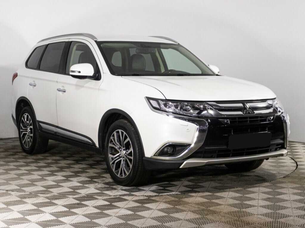 Mitsubishi Outlander б/у, 2018, Вариатор. Фото: #2