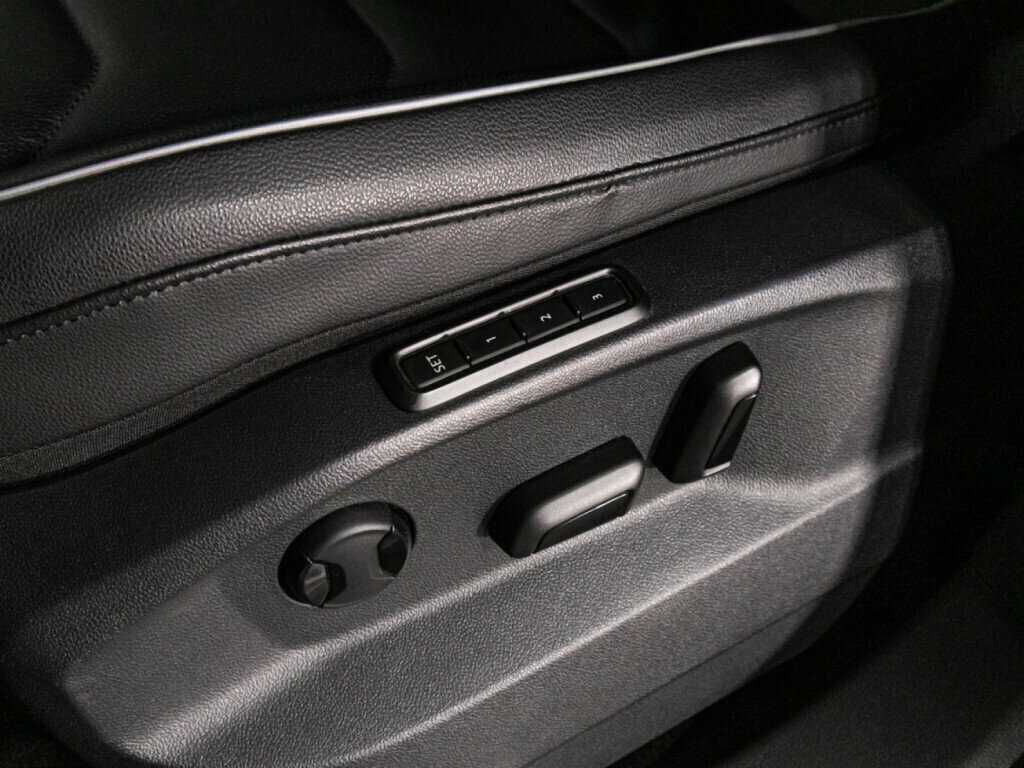 Volkswagen Tiguan б/у, 2020, Роботизированная. Фото: #19