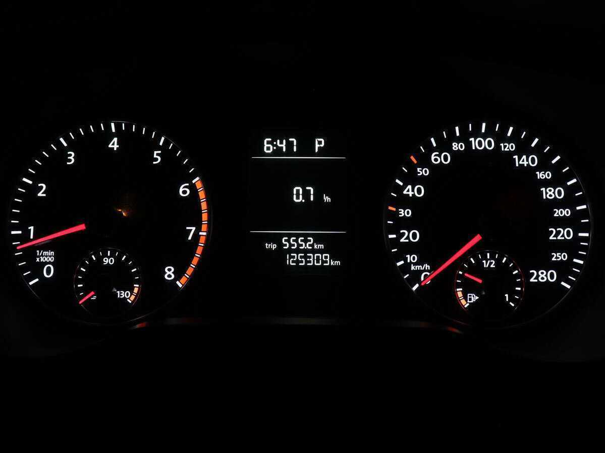 Volkswagen Jetta б/у, 2014, Роботизированная. Фото: #6