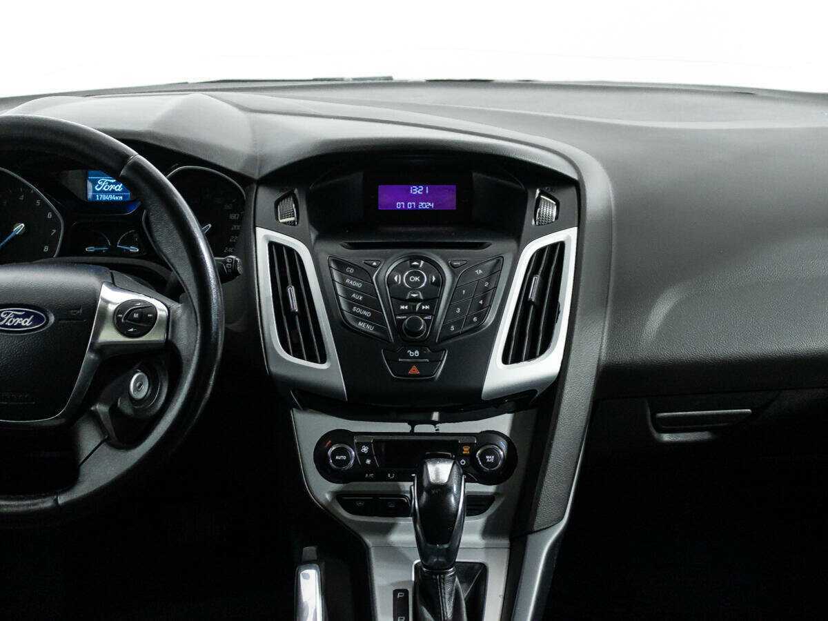 Форд Фокус б/у, 2012, Роботизированная. Фото: #13