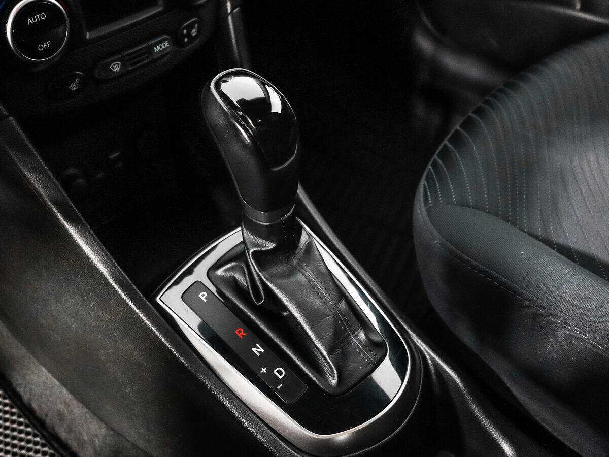 Hyundai Solaris б/у, 2015, Автоматическая. Фото: #9