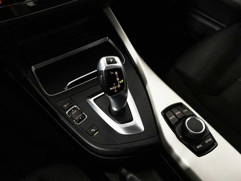 BMW 1 серии б/у, 2017, Автоматическая. Фото: #15