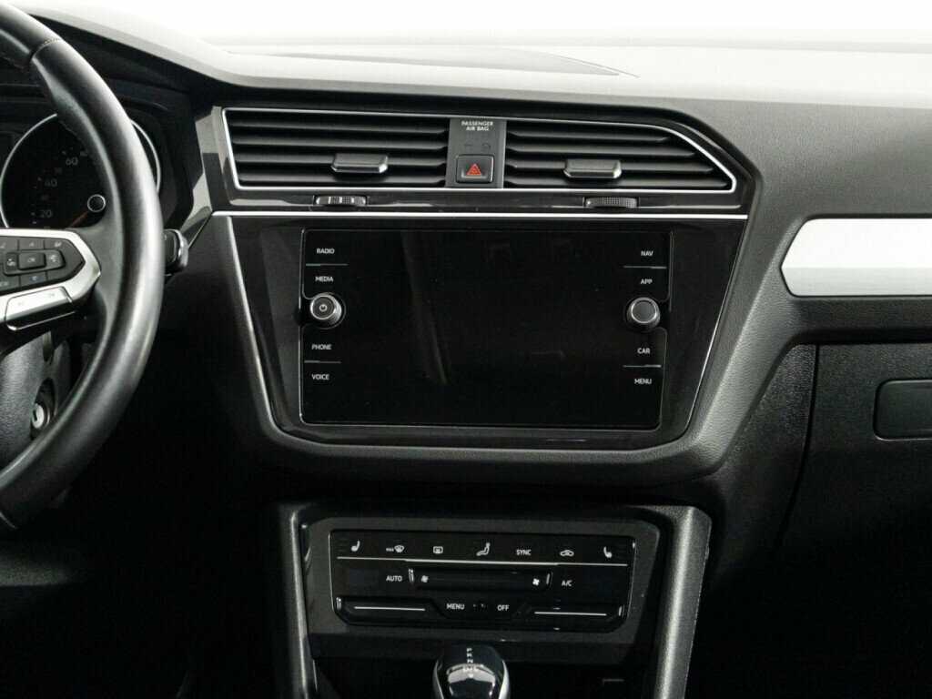 Volkswagen Tiguan б/у, 2021, Роботизированная. Фото: #12