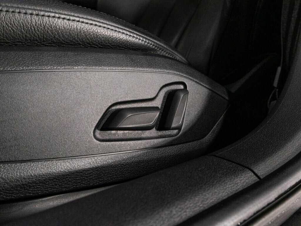 Audi A4 б/у, 2017, Роботизированная. Фото: #19