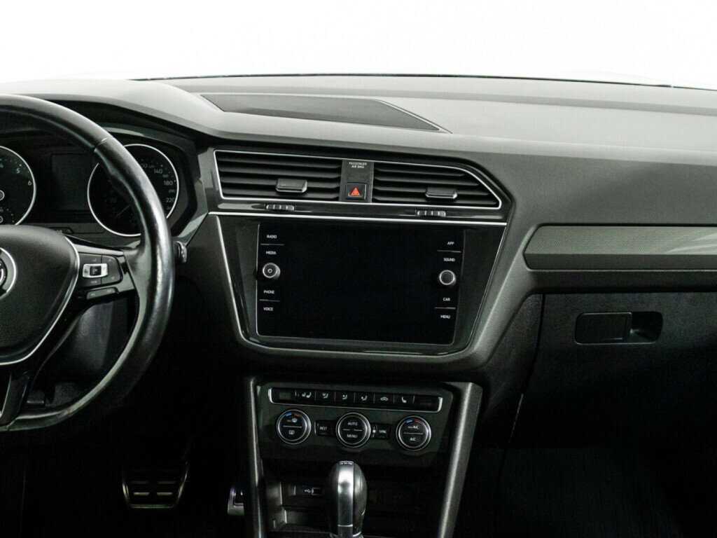 Volkswagen Tiguan б/у, 2018, Роботизированная. Фото: #13