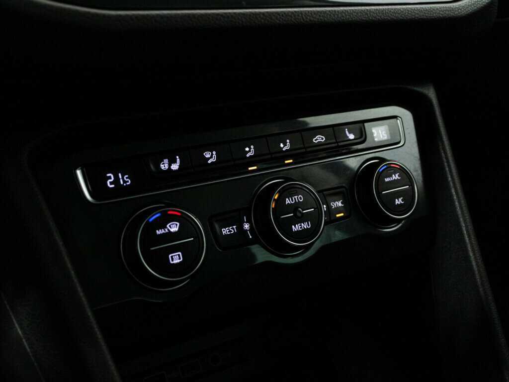 Volkswagen Tiguan б/у, 2018, Роботизированная. Фото: #17