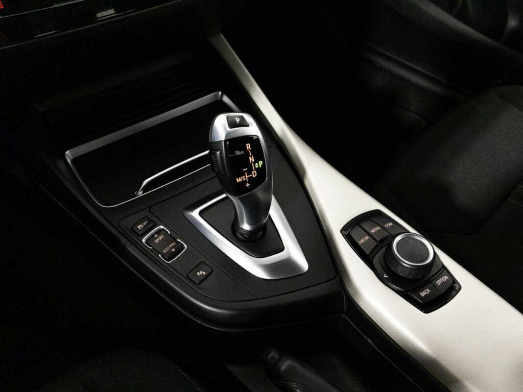 BMW 1 серии б/у, 2017, Автоматическая. Фото: #16