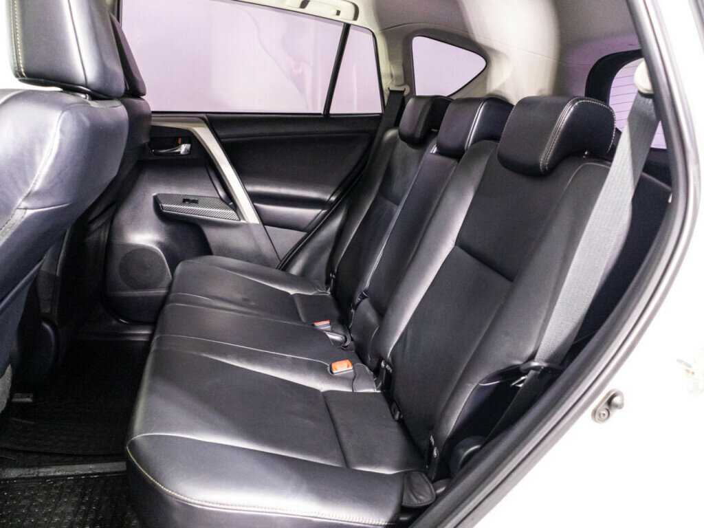 Тойота Рав4 б/у, 2013, Автоматическая. Фото: #8