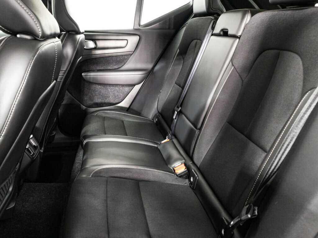 Volvo XC40 б/у, 2019, Автоматическая. Фото: #9