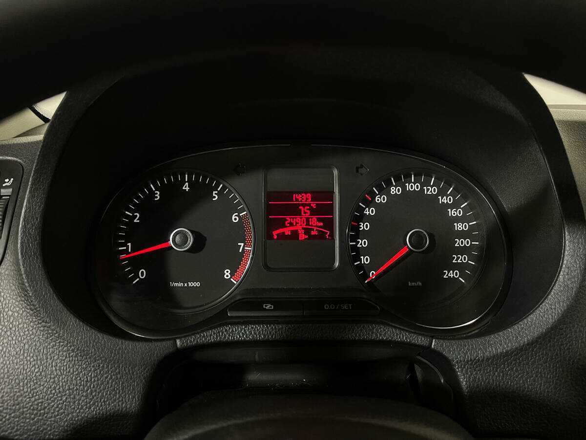 Фольксваген Поло б/у, 2012, Механическая. Фото: #10