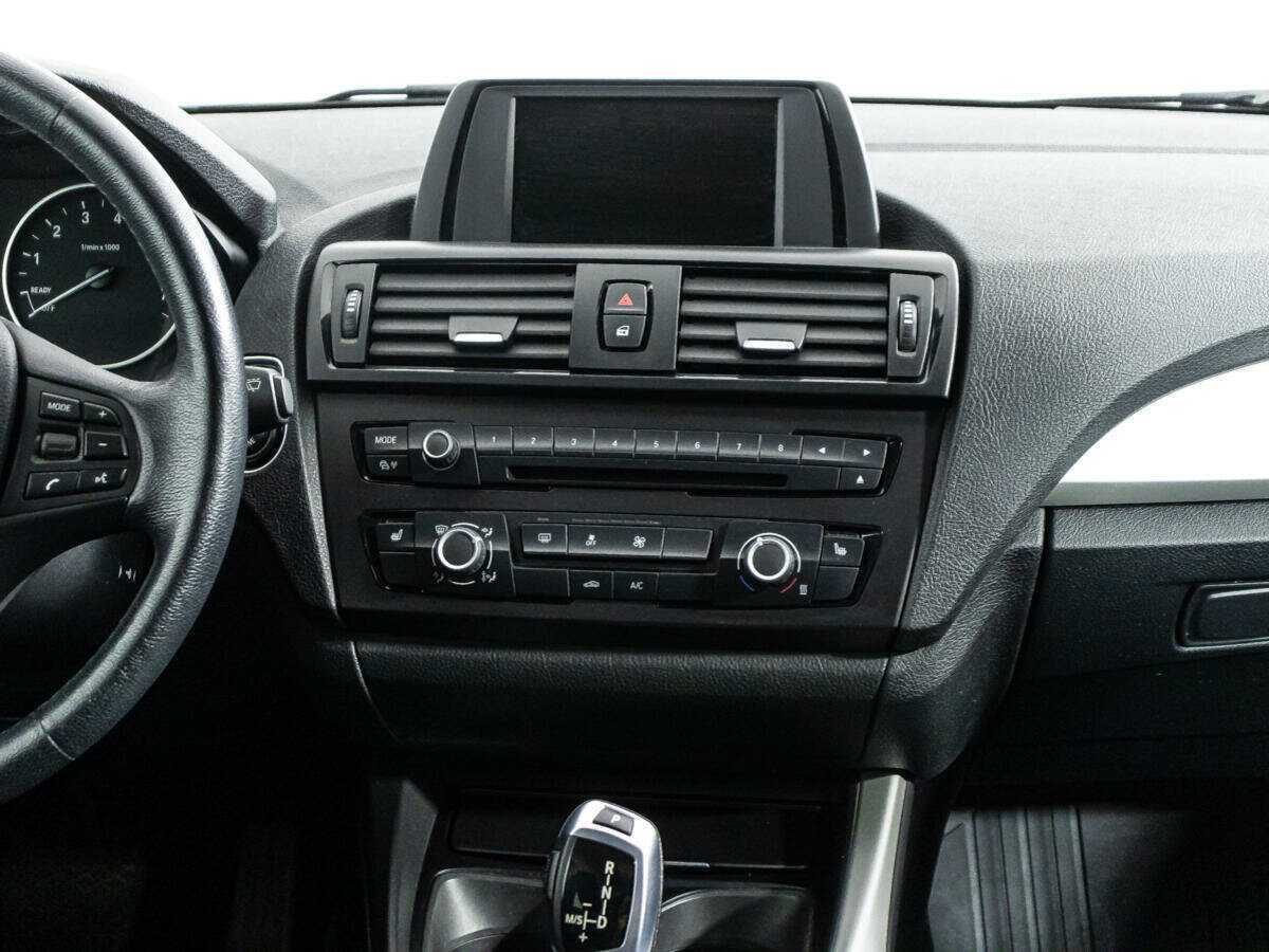 BMW 1 серии б/у, 2012, Автоматическая. Фото: #13