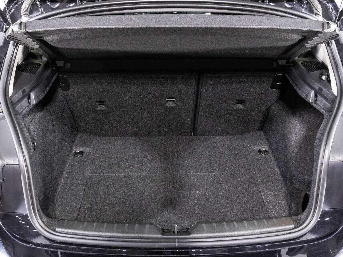 BMW 1 серии б/у, 2012, Автоматическая. Фото: #14