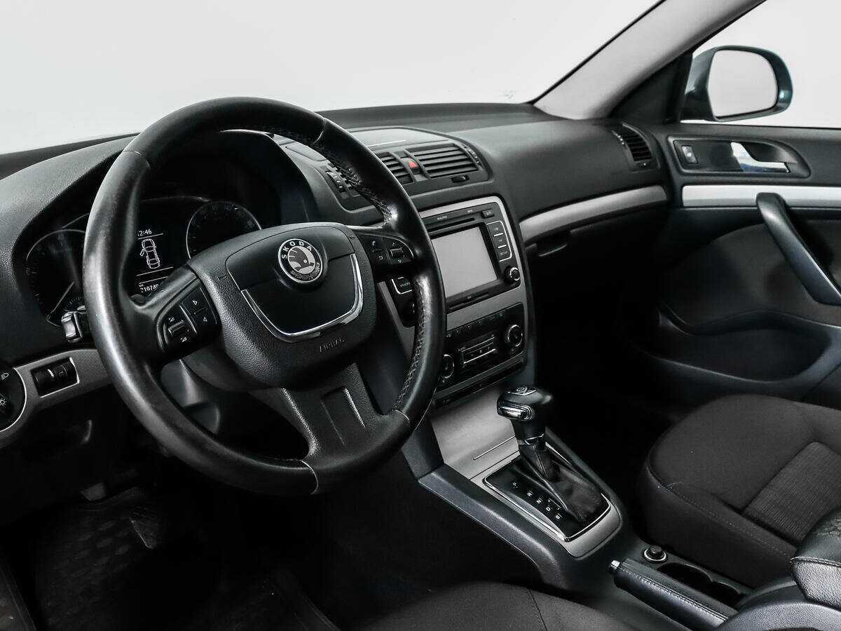 Skoda Octavia б/у, 2012, Автоматическая. Фото: #8