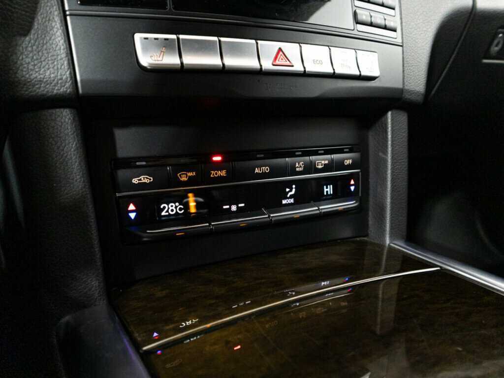 Mercedes-Benz E-Класс б/у, 2015, Автоматическая. Фото: #16