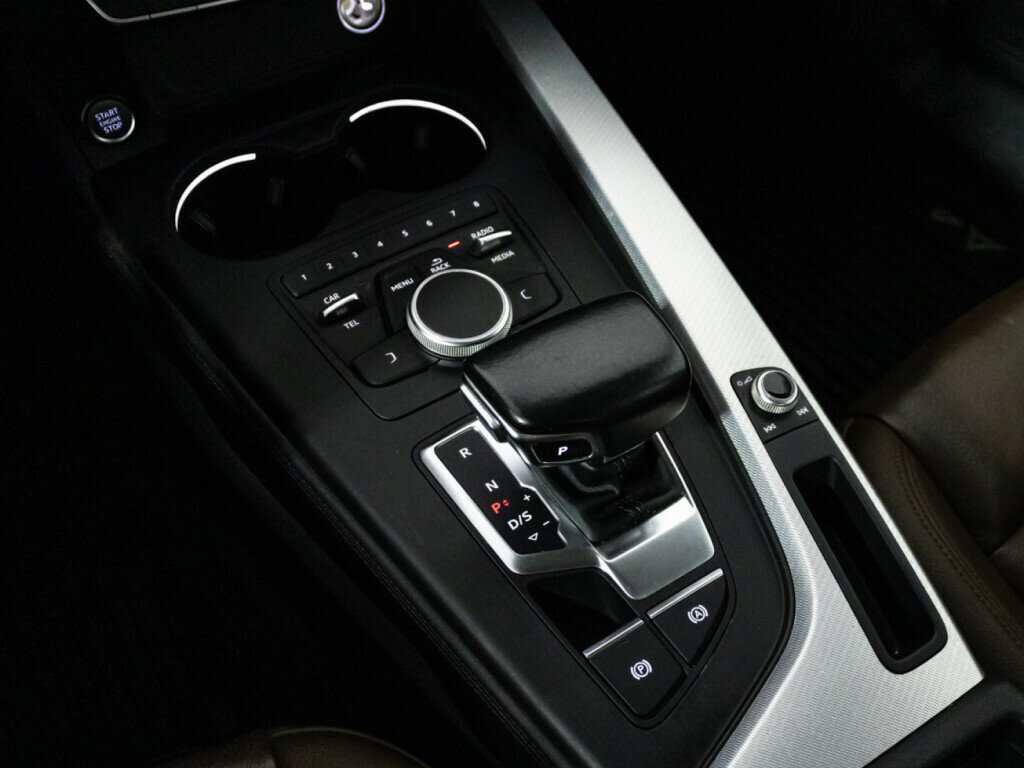 Audi A4 б/у, 2016, Роботизированная. Фото: #16