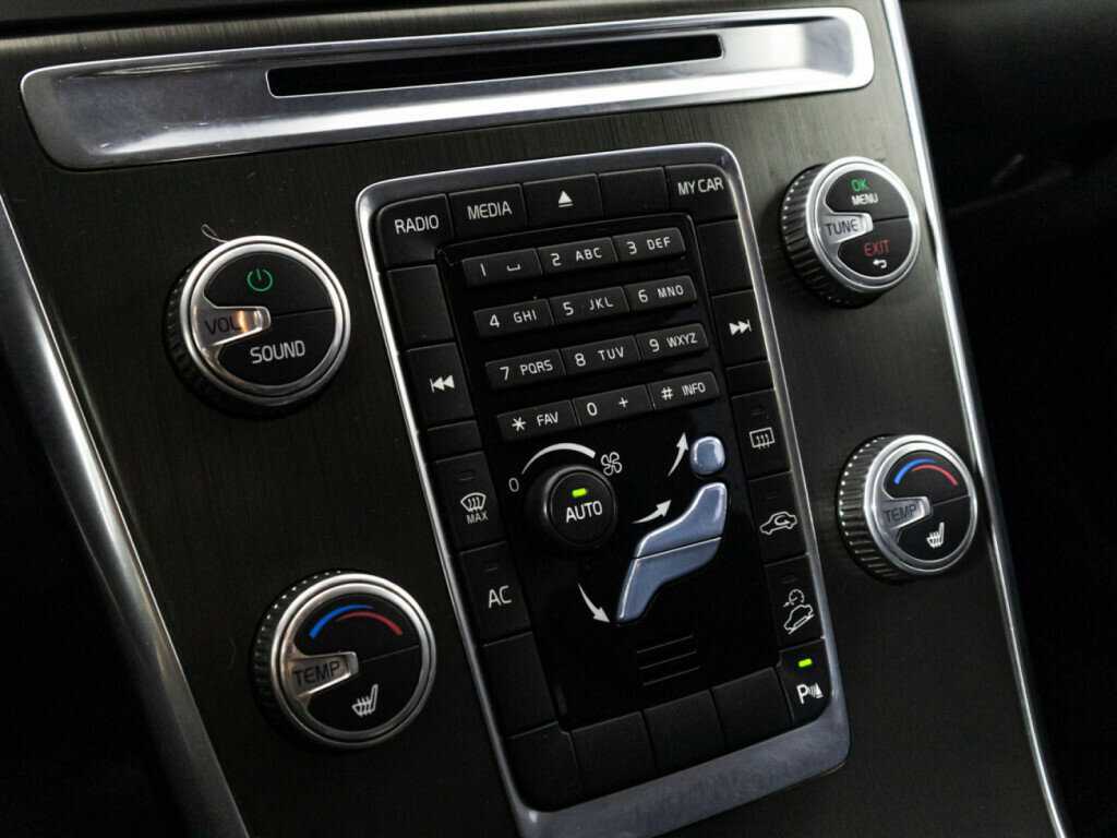 Volvo XC60 б/у, 2014, Автоматическая. Фото: #14