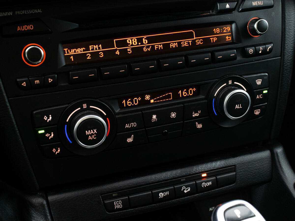 БМВ Икс1 б/у, 2013, Автоматическая. Фото: #15