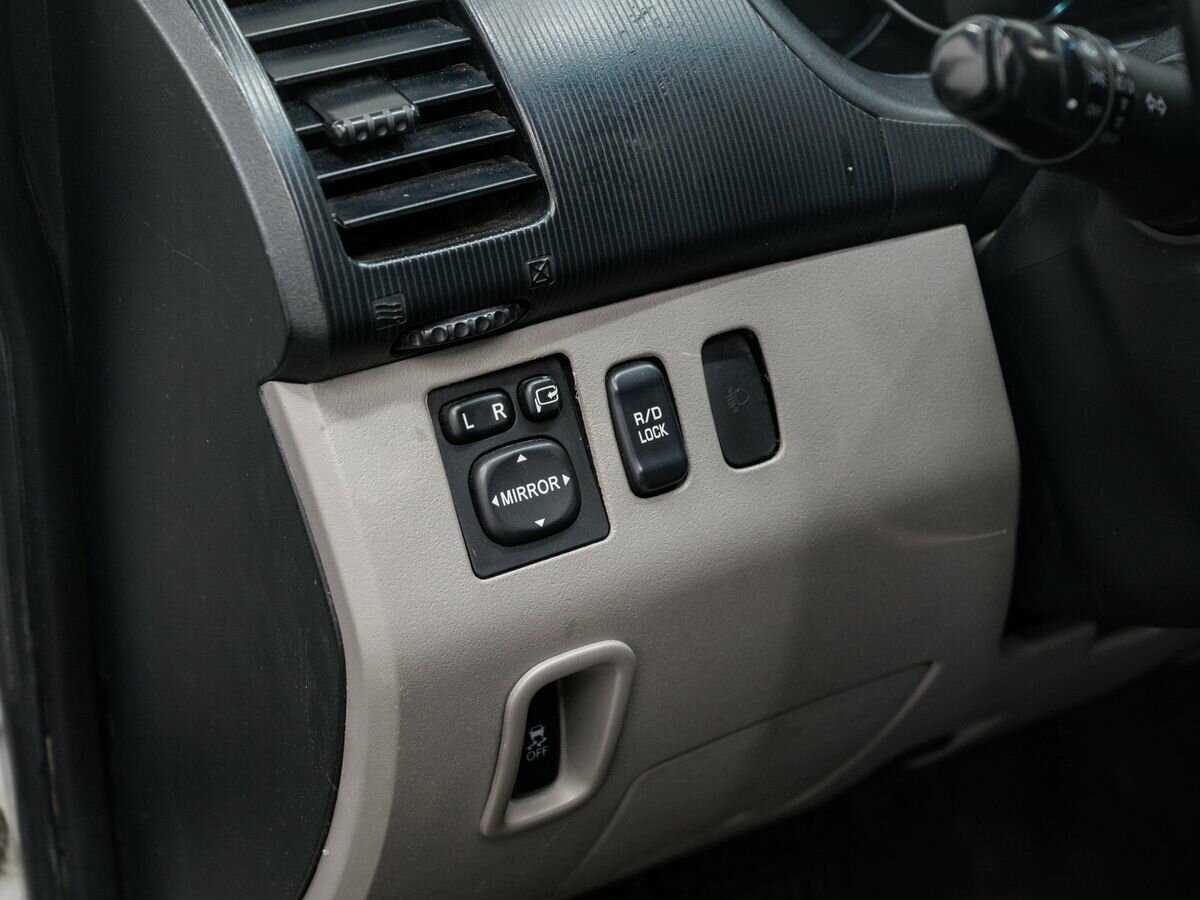 Митсубиши Паджеро Спорт б/у, 2014, Автоматическая. Фото: #15