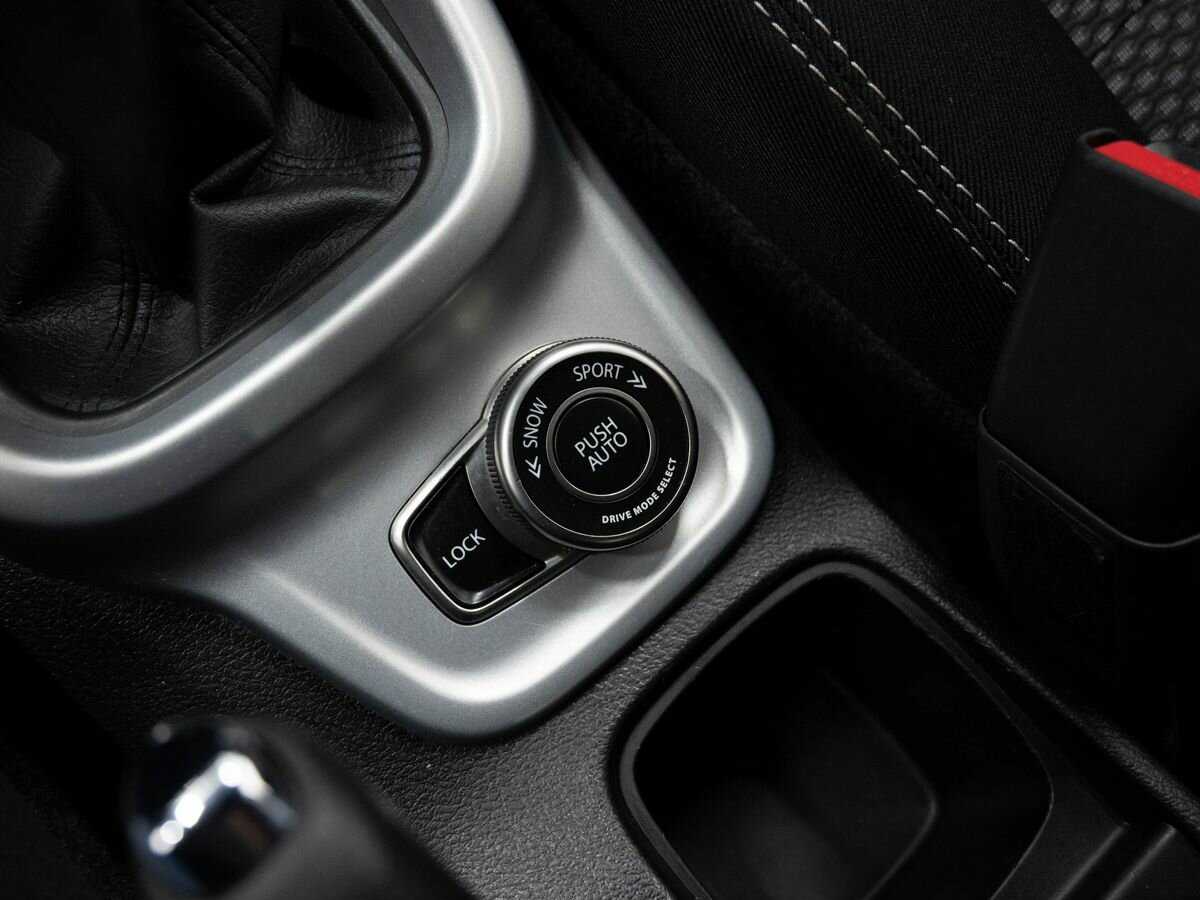 Suzuki Vitara б/у, 2015, Механическая. Фото: #18