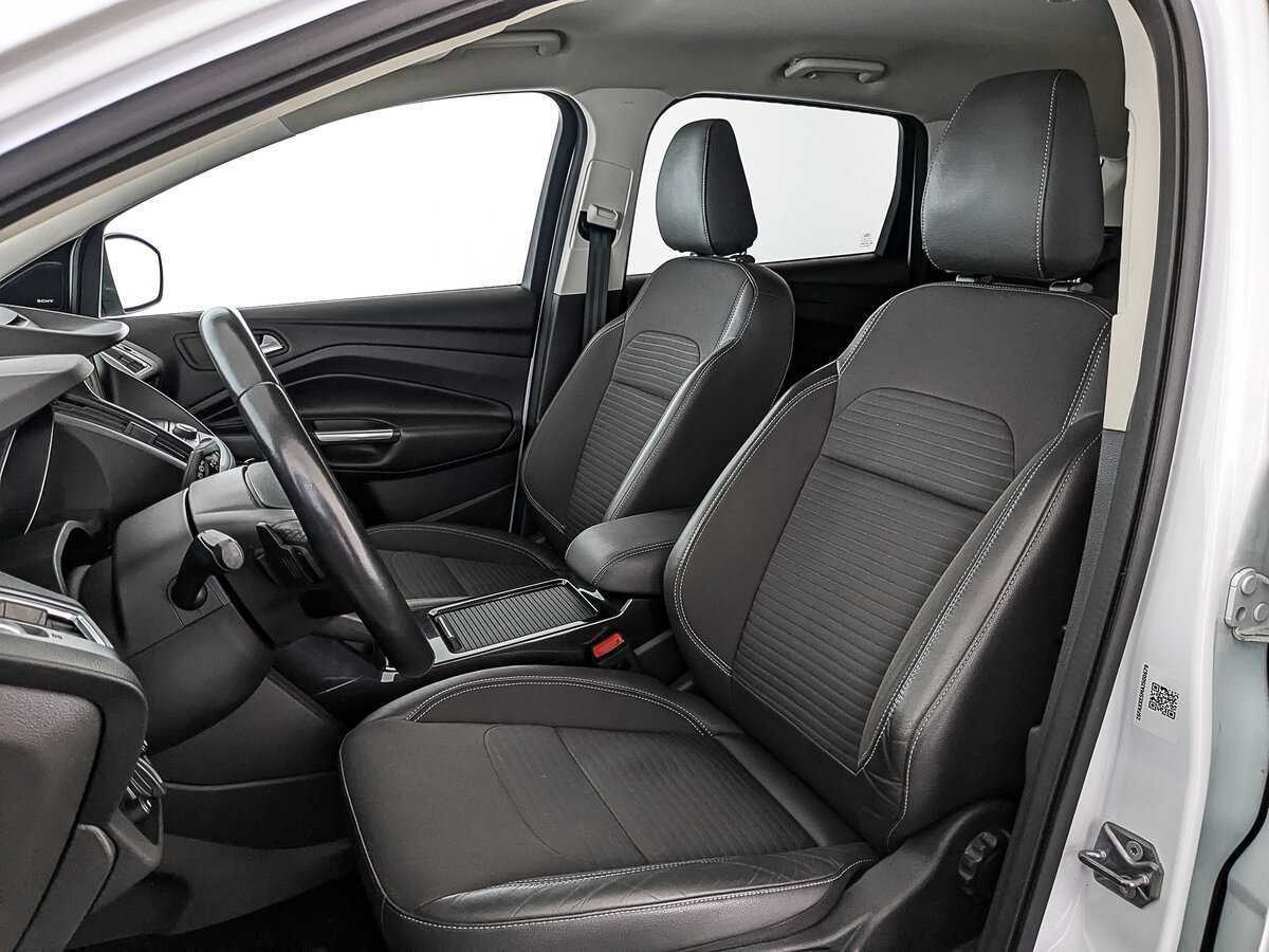 Ford Kuga б/у, 2018, Автоматическая. Фото: #19